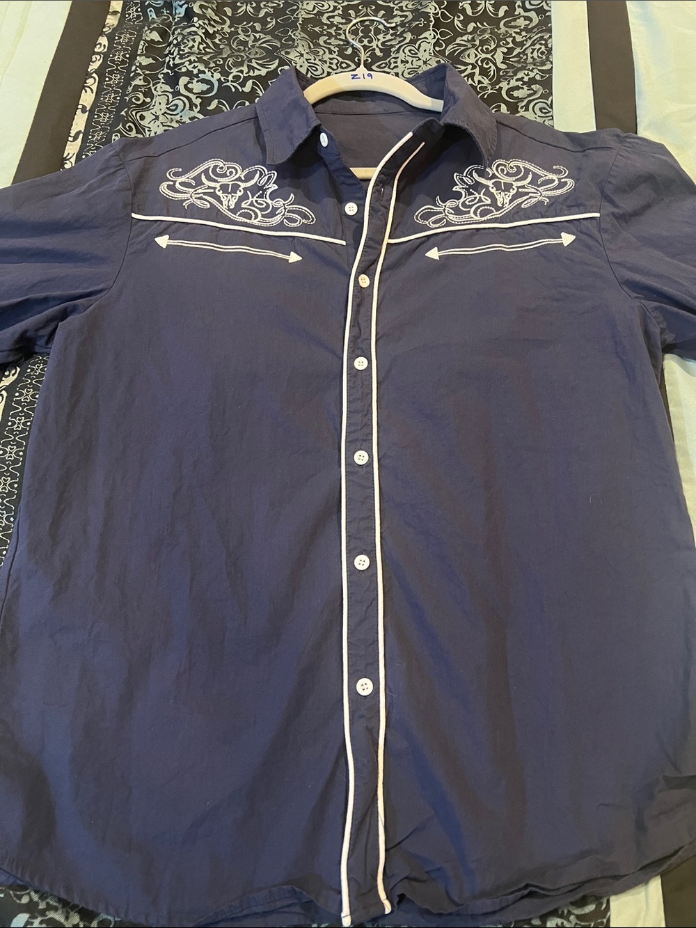 WESTERN Men's Navy Western Embroidered Button-Up Shirt